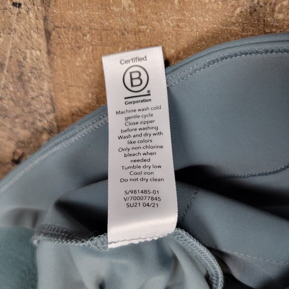 Athleta Womens 10P Cosmic Kick Flare Pull On Pant Metropolis‎ Gray Casual 981485 - Picture 9 of 13